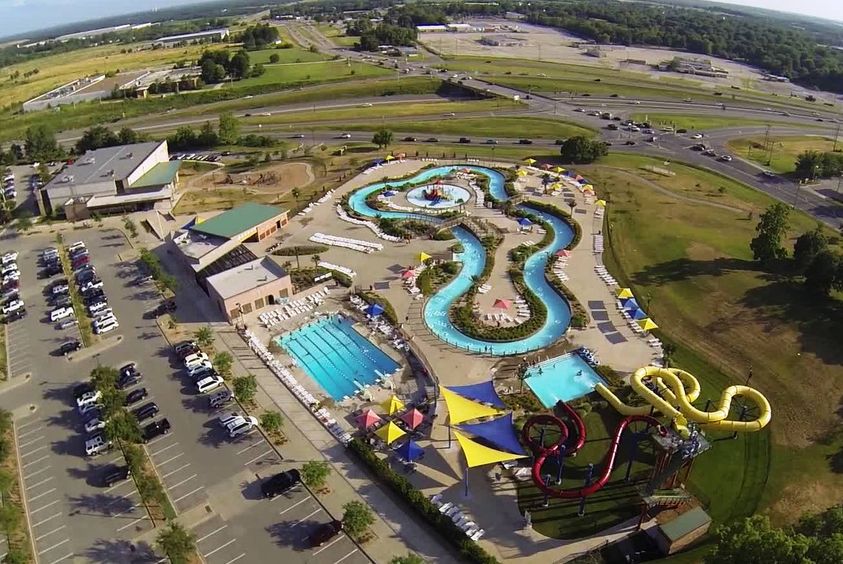 Splashing Around Lee’s Summit: A Guide to Water Parks and Lake Activities